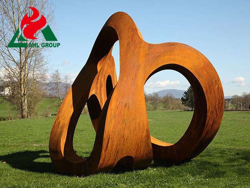rustic metal yard art Services UK